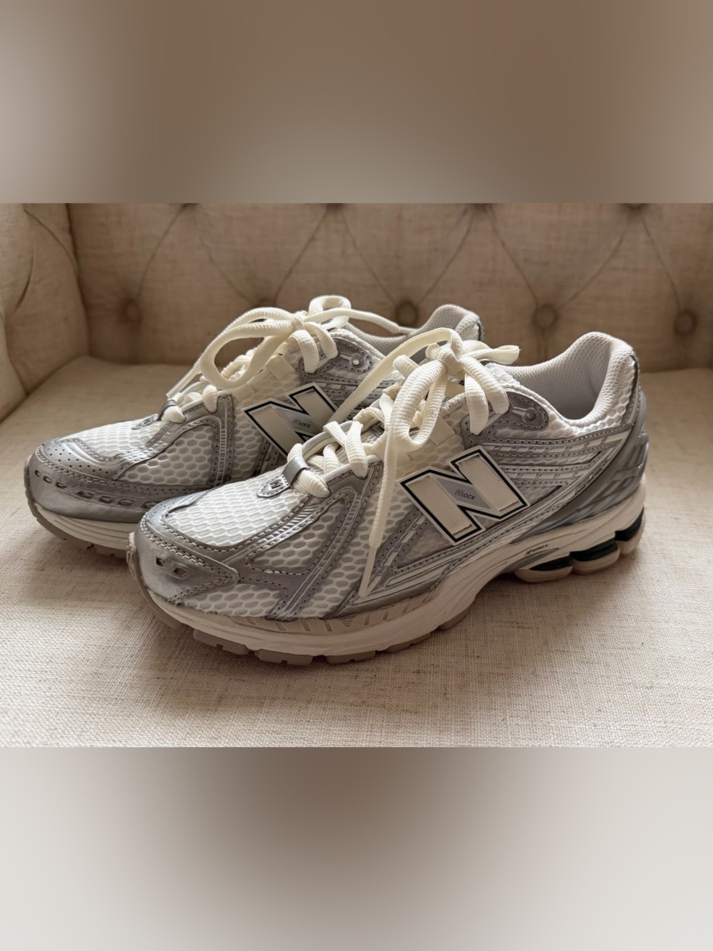 New Balance 1906R Sneakers
